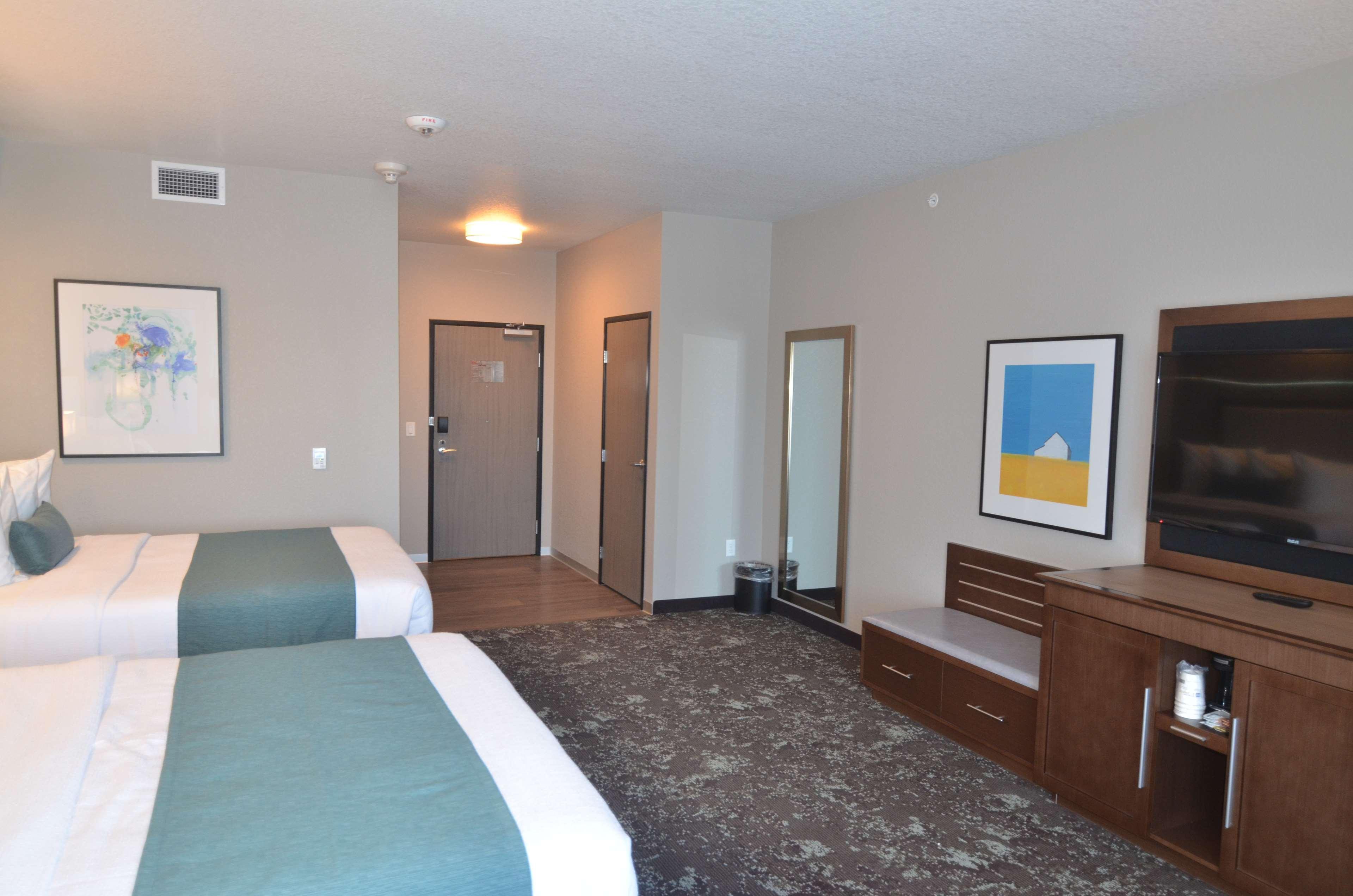 Best Western Plus Okotoks Inn & Suites Eksteriør billede